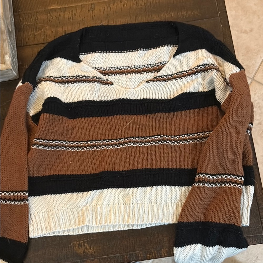 SHEIN Multicolor V-Neck Sweater